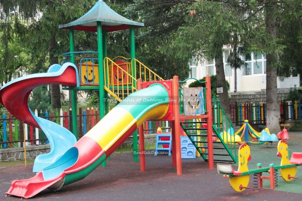 Top Benefits of Outdoor Play for Kids (2) Top Benefits of Outdoor Play for Kids