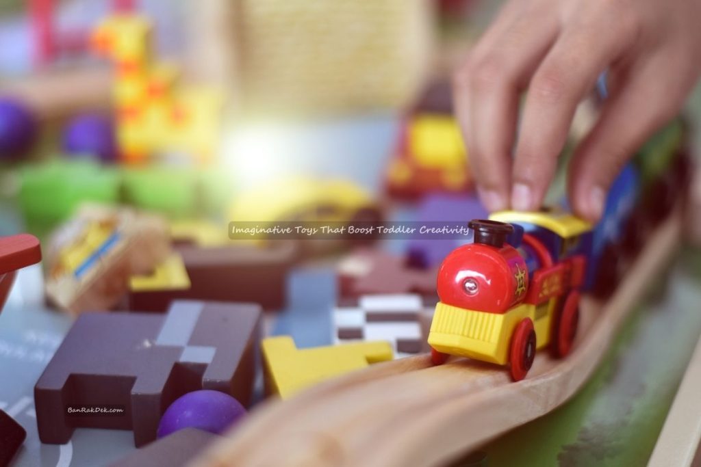 Imaginative Toys That Boost Toddler Creativity (5) Imaginative Toys That Boost Toddler Creativity